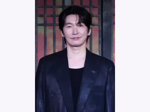 조승우 관상: 낮은 눈썹과 완만한 아래턱의 균형