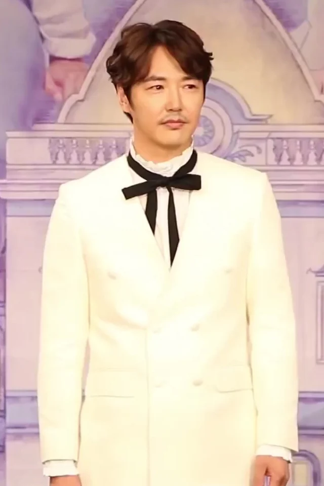 윤상현의 공개 행사 사진