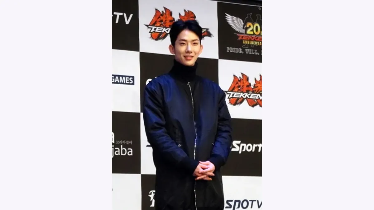 Jo Kwon Face Reading: A Tapered Jaw and a Wide Smile