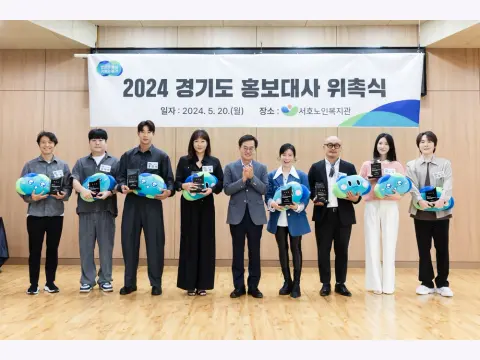 현영 관상: 긴 타원형과 작은 턱끝의 연결