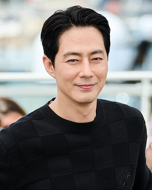 Zo In-sung at a public event