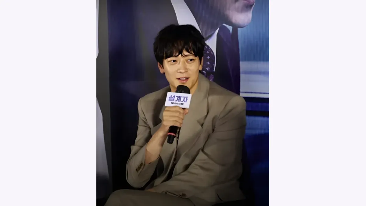 강동원 관상: 긴 중앙선과 가늘어지는 턱