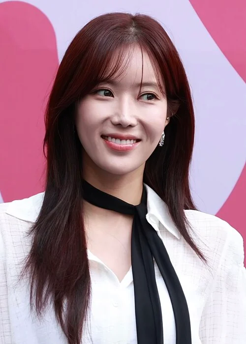 Im Soo-hyang at a public event